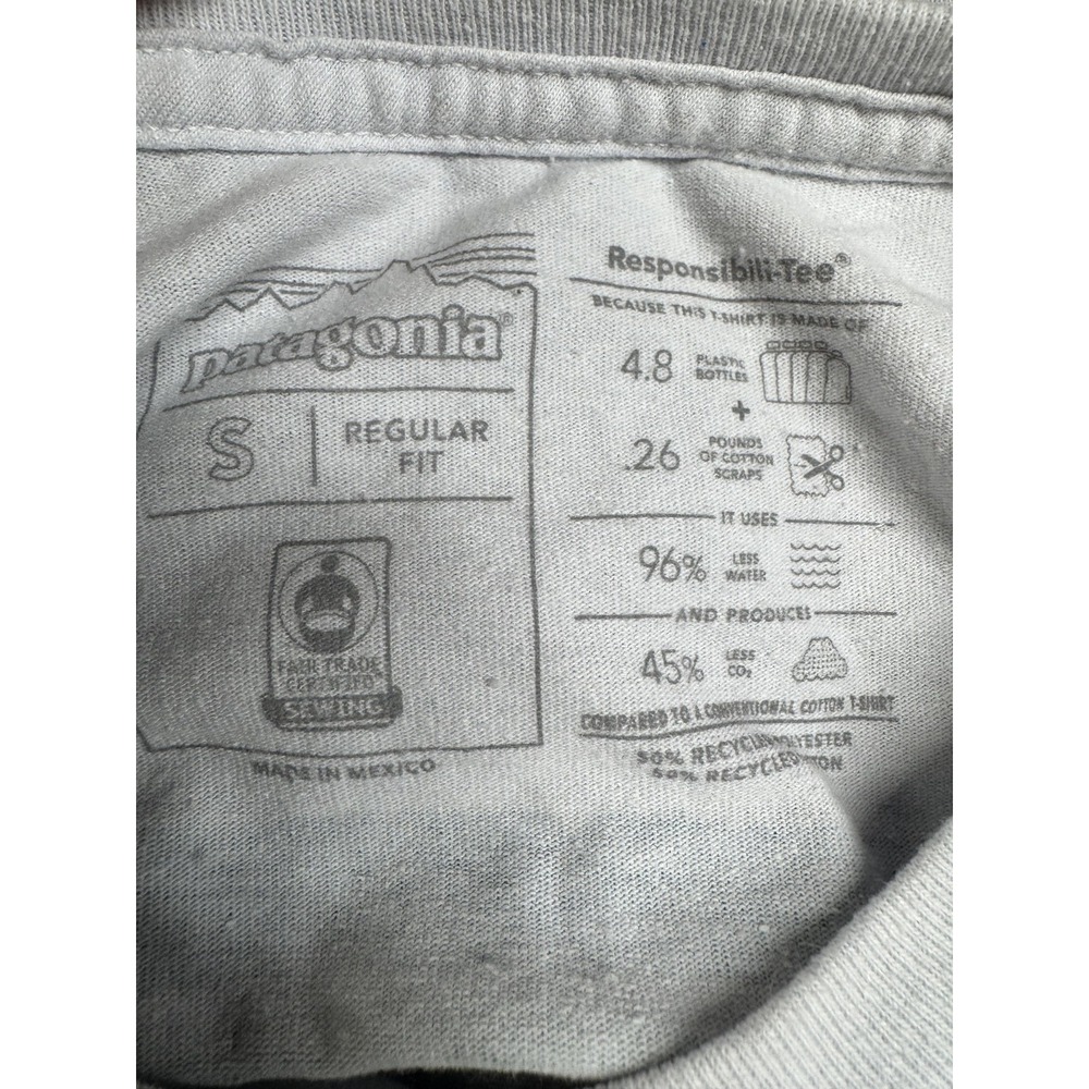 Patagonia Responsibili-Tee Mens Small Long Sleeve T-Shirt Mountain Logo - Picture 4 of 4